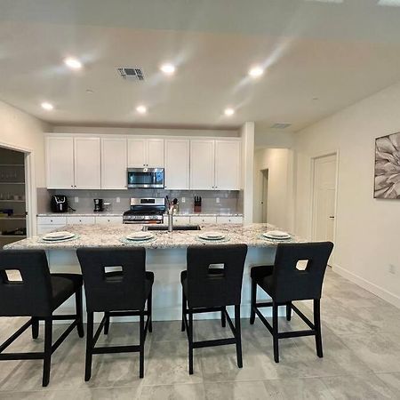Brand-New, Beautiful & Stylish Home In Sacramento! Exterior foto